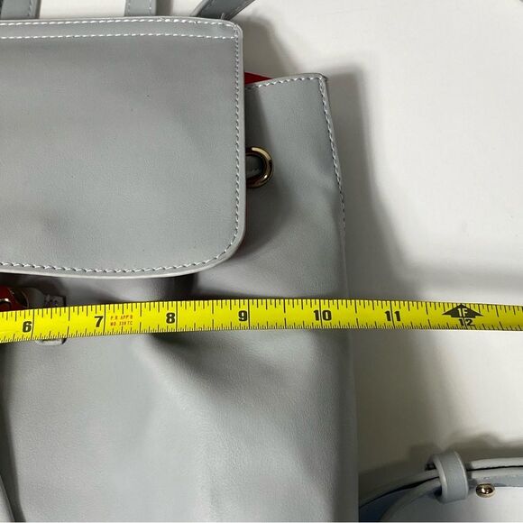 Tura Gray Faux Leather Backpack Shoulder Bag Satchel Drawstring Purse - Picture 2 of 16